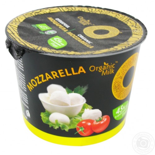 Сыр мягкий органический Моцарелла 4,5%  OrganicMilk 175г